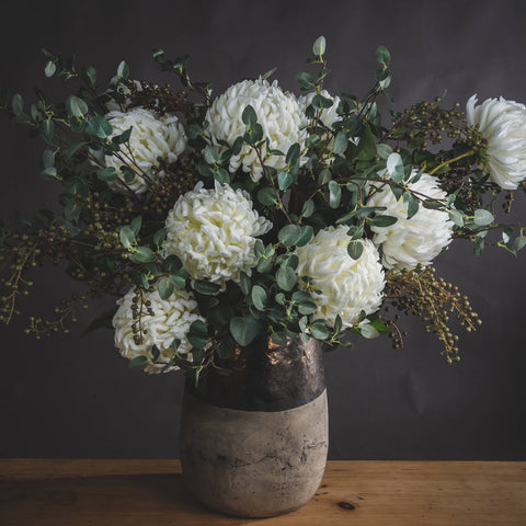 Large White Single Stem Chrysanthemum