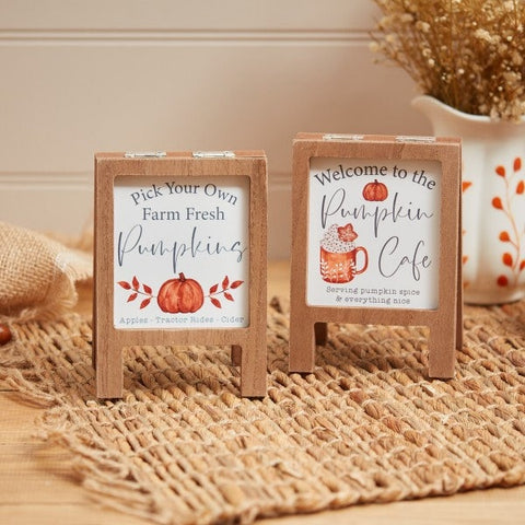 Farm Fresh Pumpkins & Pumpkin Cafe Stands